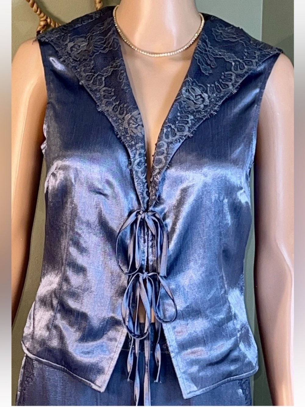 🆕 Free People x Brenda Knight Satin and Lace Maxi Skirt & Vest Set XS - Picture 4 of 16